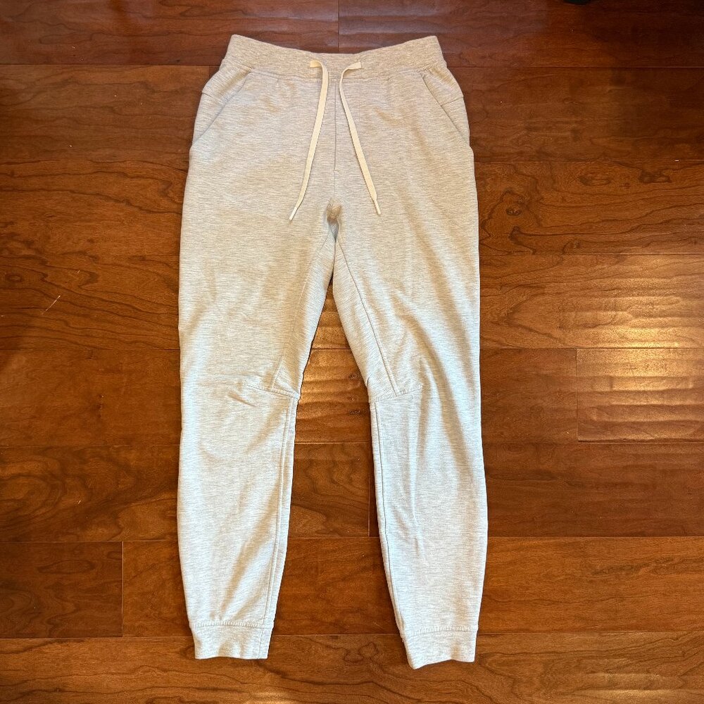 Lululemon Men's Gray Jogger Pants, Size XS
